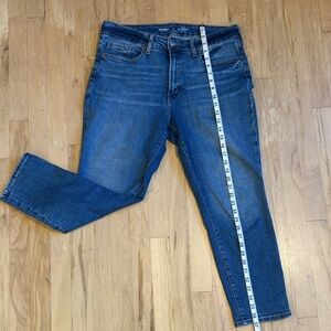 Old Navy extra stretch OG straight jeans